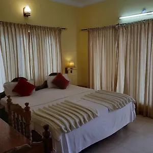 ** Hotel Florra Inde